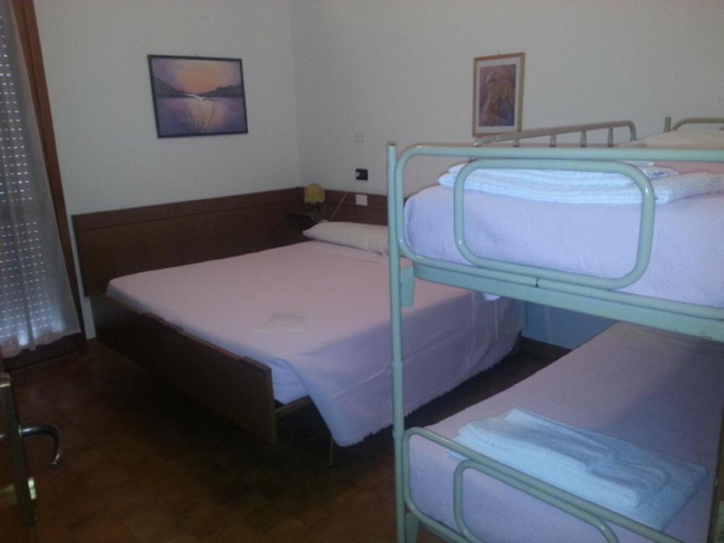 Hotel Villa Delle Fonti Риоло-Терме Номер фото