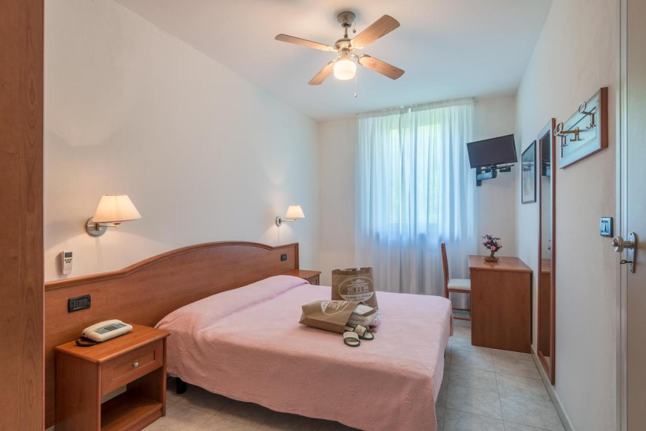 Hotel Villa Delle Fonti Риоло-Терме Экстерьер фото